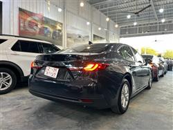 تۆیۆتا کامری